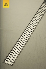 Душевой канал с мат. решеткой и кромкой из нерж. стали, вертикальный выпуск DN40, 650 мм, Гармония